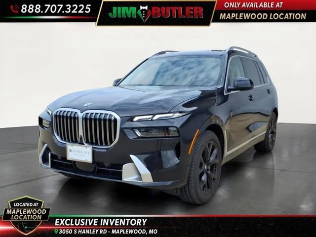 Used 2023  BMW xDrive40i image 1