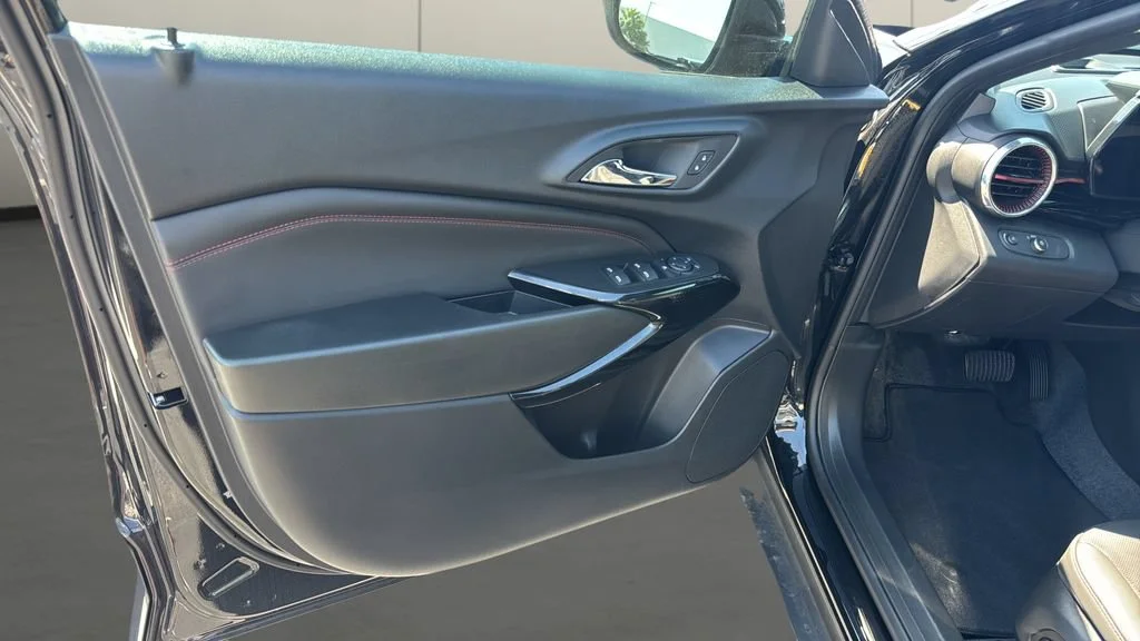 New 2026 Mosaic Black Metallic Chevrolet 2RS image 14