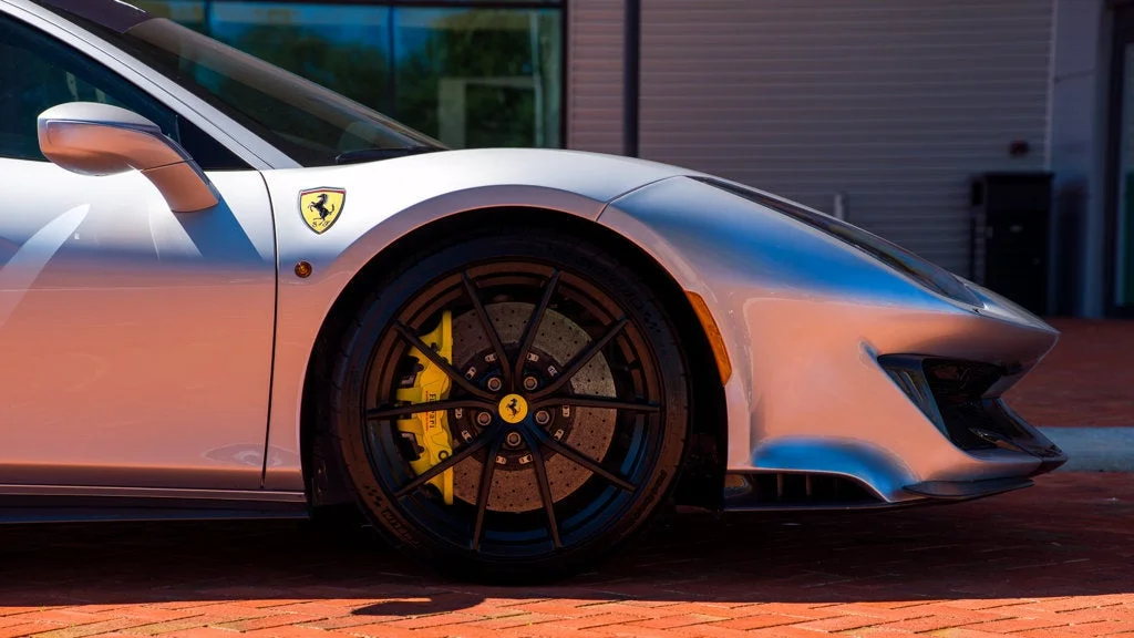 Used 2020 Argento Nurburgring Ferrari Base image 9