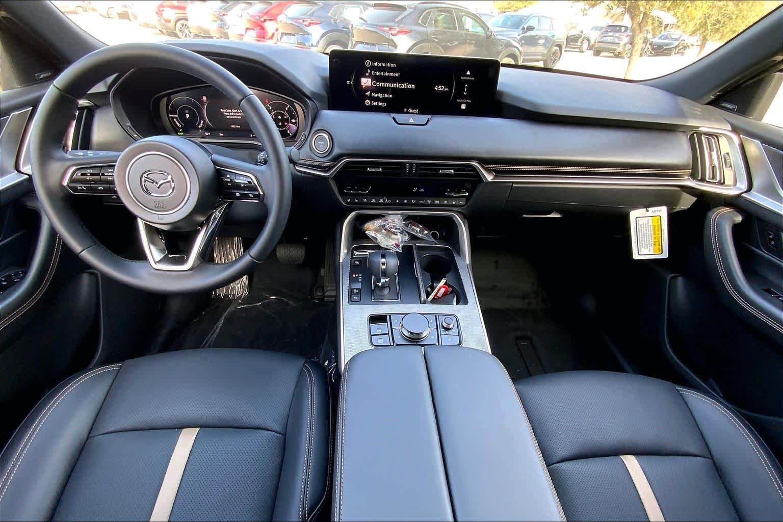 View vehicle photo 5