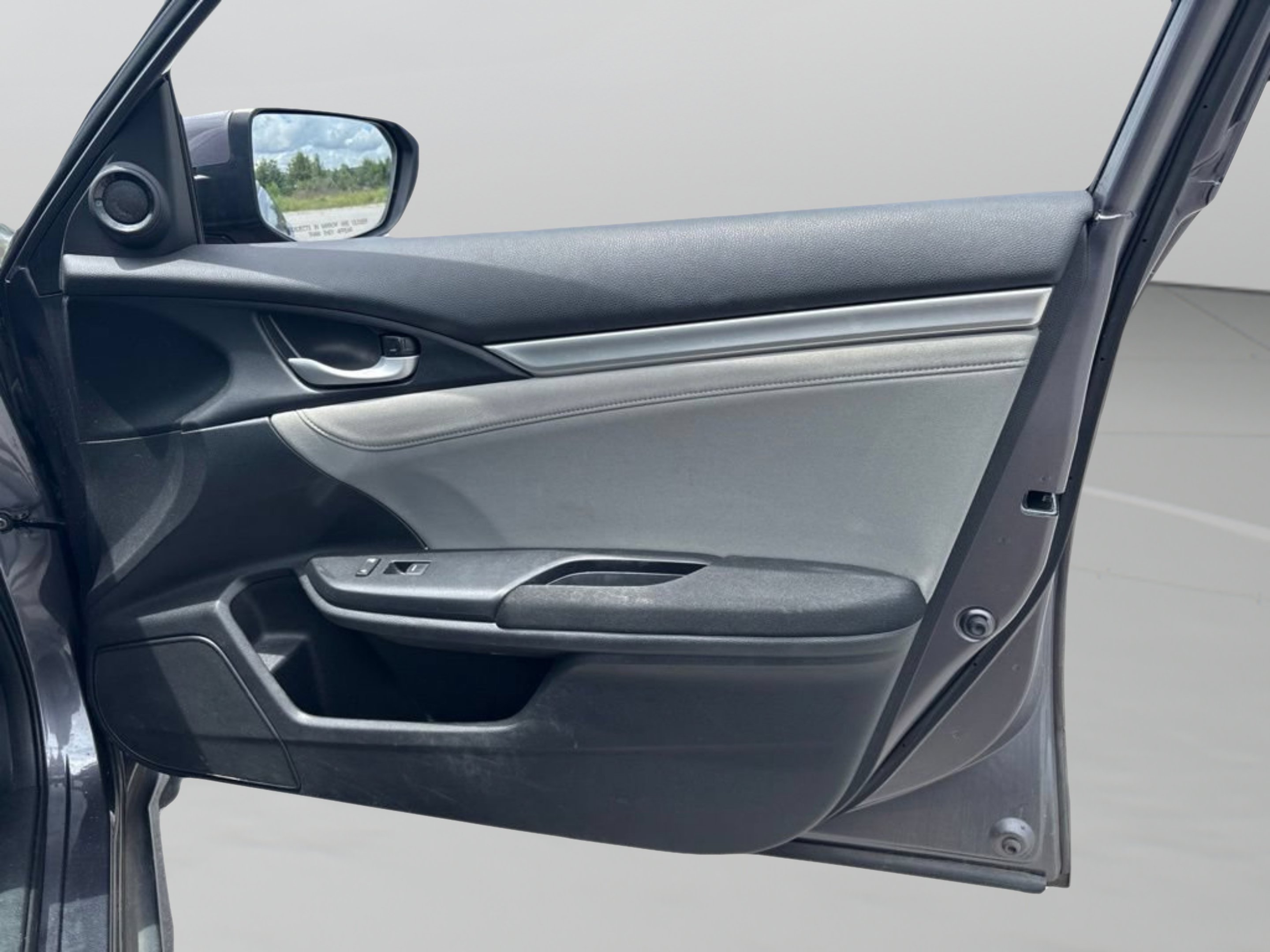 Used 2019 Modern Steel Metallic Honda EX image 19