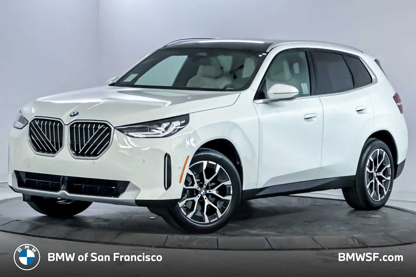 2026 BMW X3 30 XDRIVE's photo
