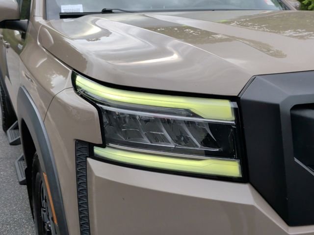 Used 2023  Nissan PRO-X image 10