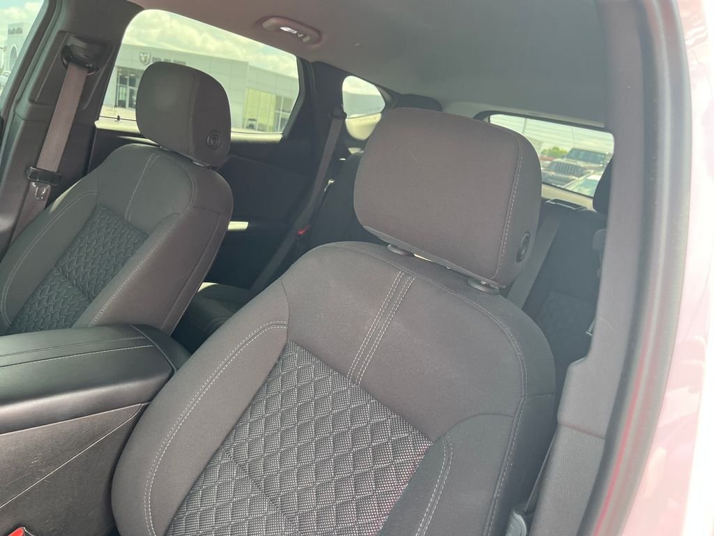 Used 2020 White Chevrolet LT image 11