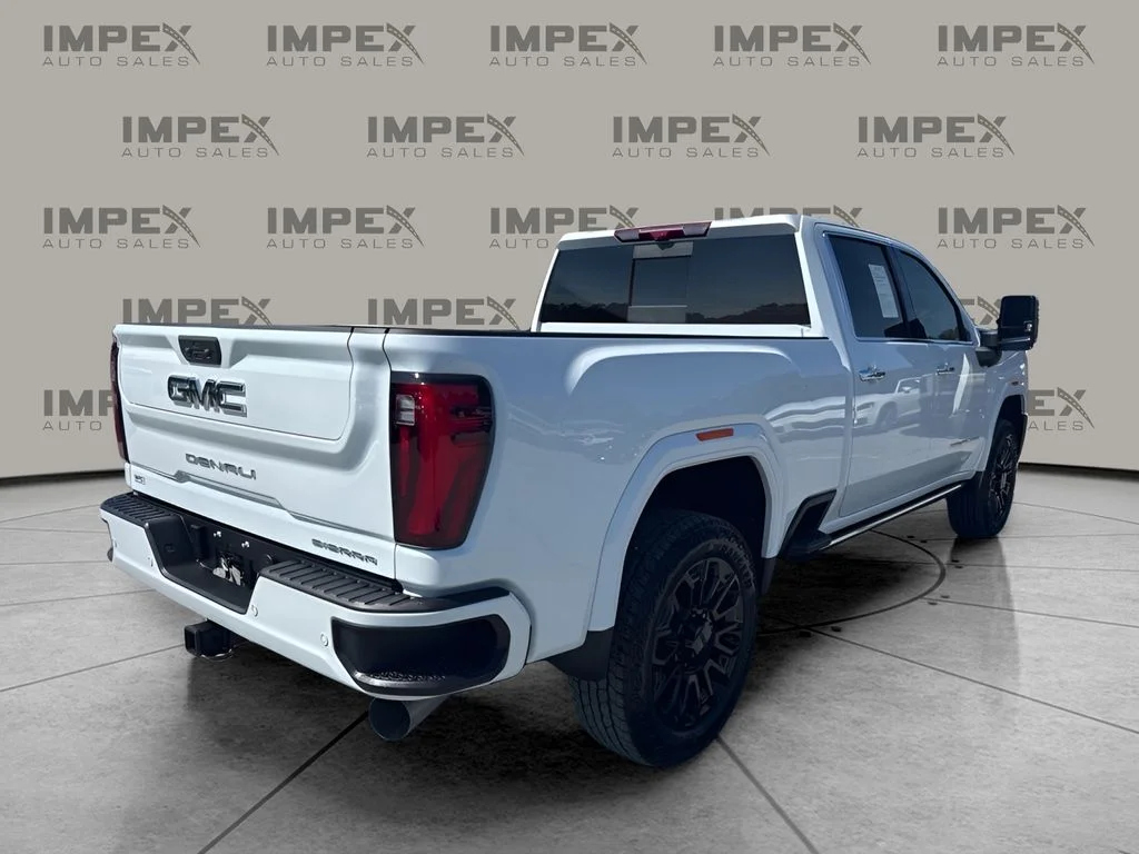 Used 2026 White GMC Denali Ultimate image 6