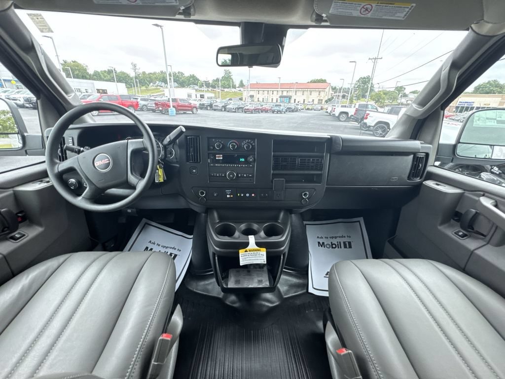 New 2025 Summit White GMC Work Van image 10