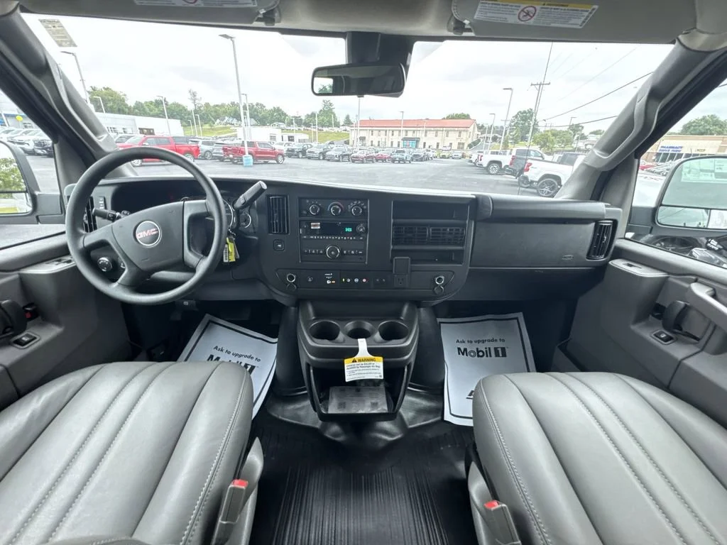 New 2025 Summit White GMC Work Van image 10