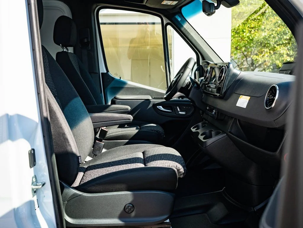 New 2026 Arctic White Mercedes-Benz Cargo 144 WB image 18