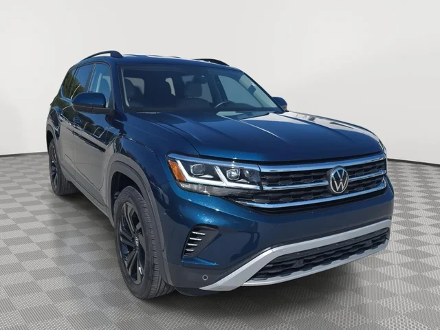 2022 Volkswagen Atlas 3.6L V6 SE w/Technology
