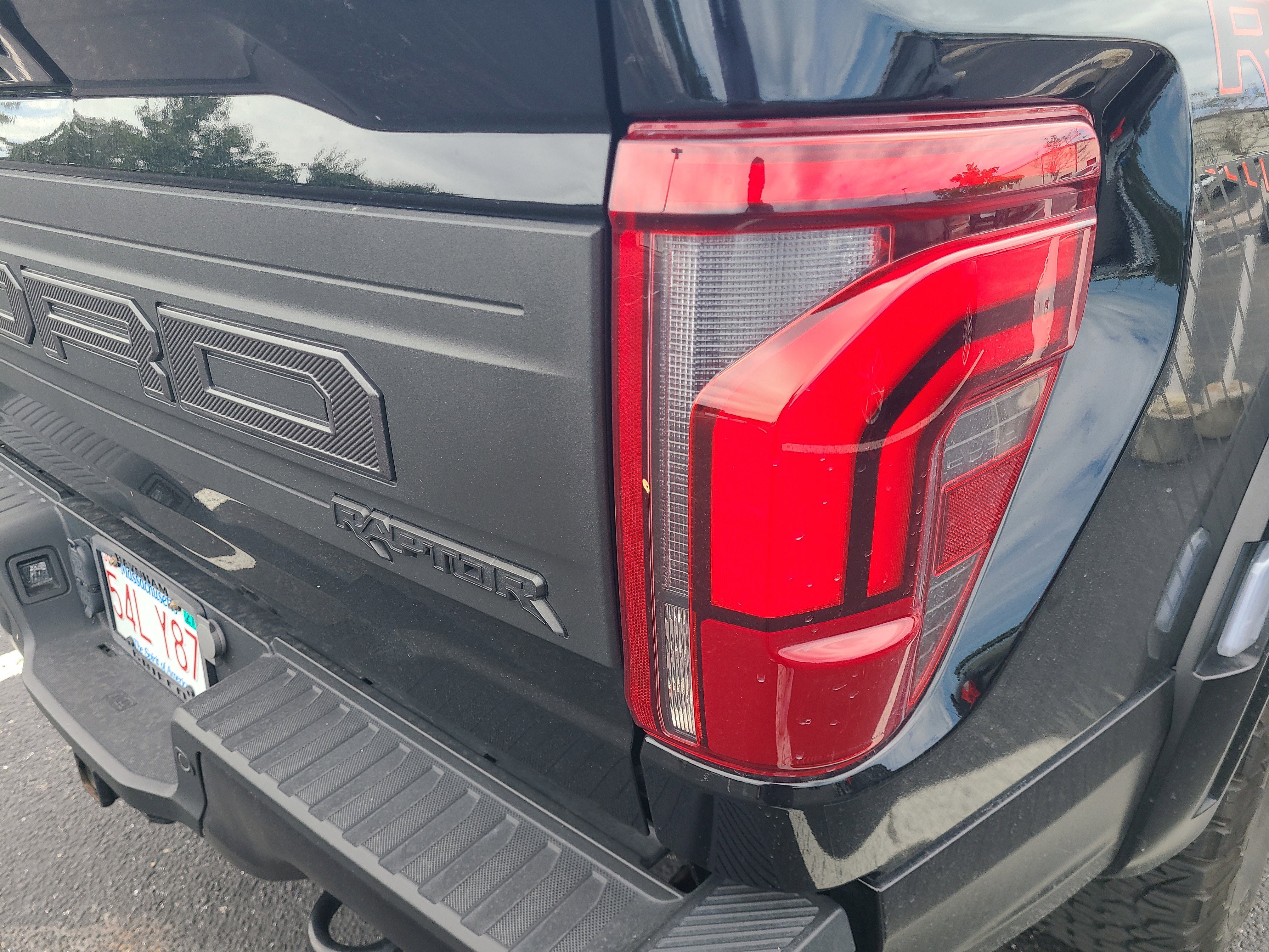 Used 2024 Agate Black Metallic Ford Raptor image 8