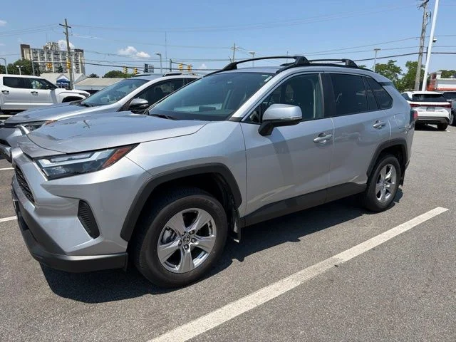 Used 2025 Silver Toyota XLE image 2