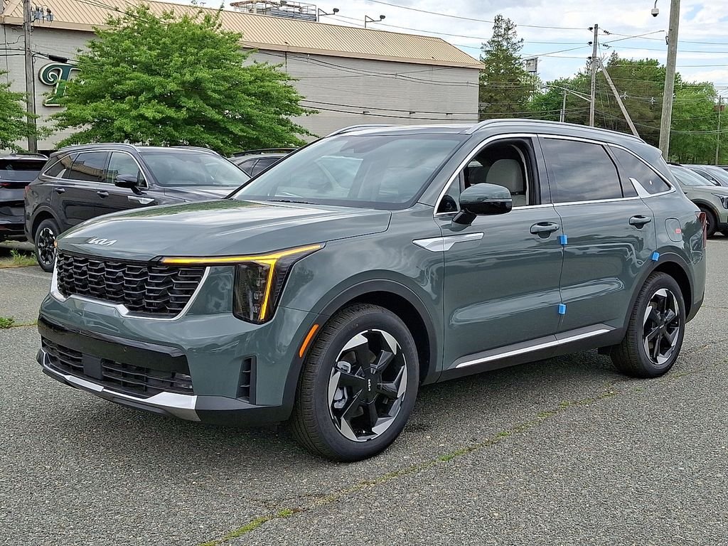New 2026 Green Kia EX image 2