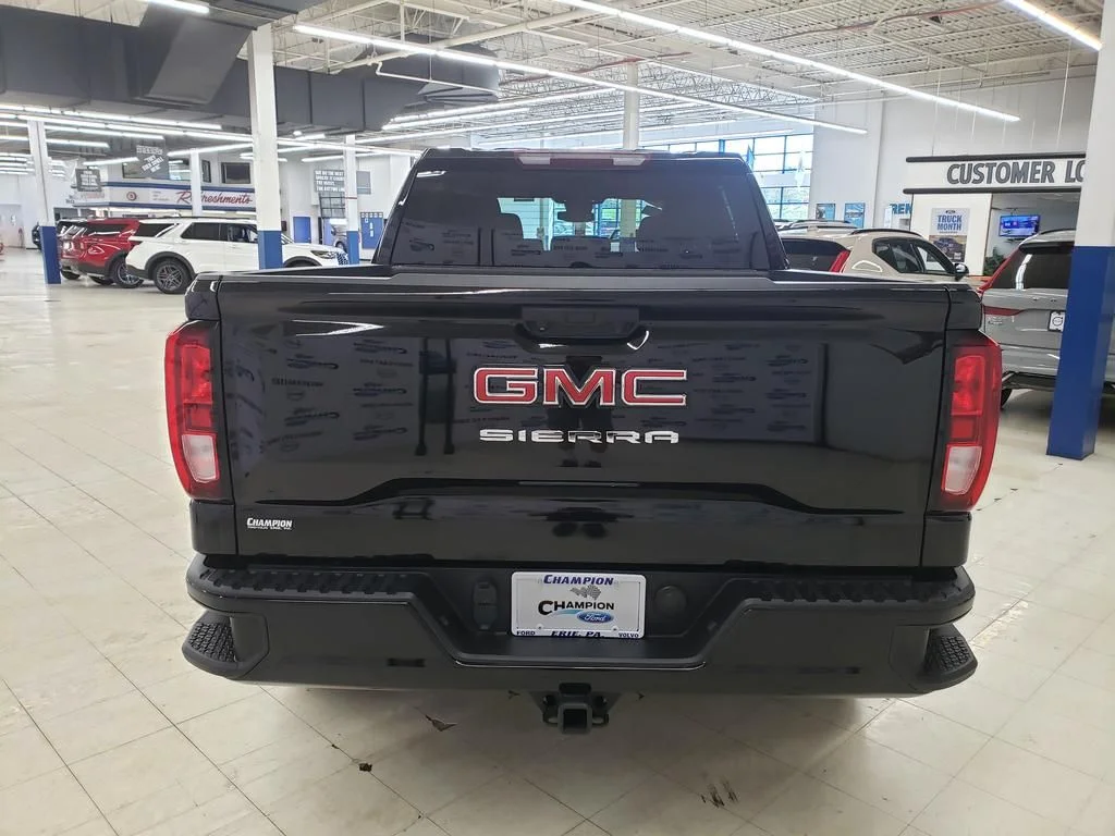 Used 2024 Onyx Black GMC Pro image 6