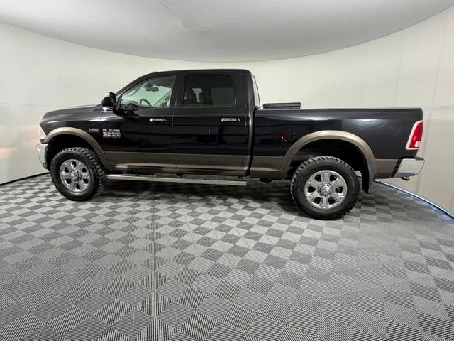 Used 2018 Black Ram Laramie image 4