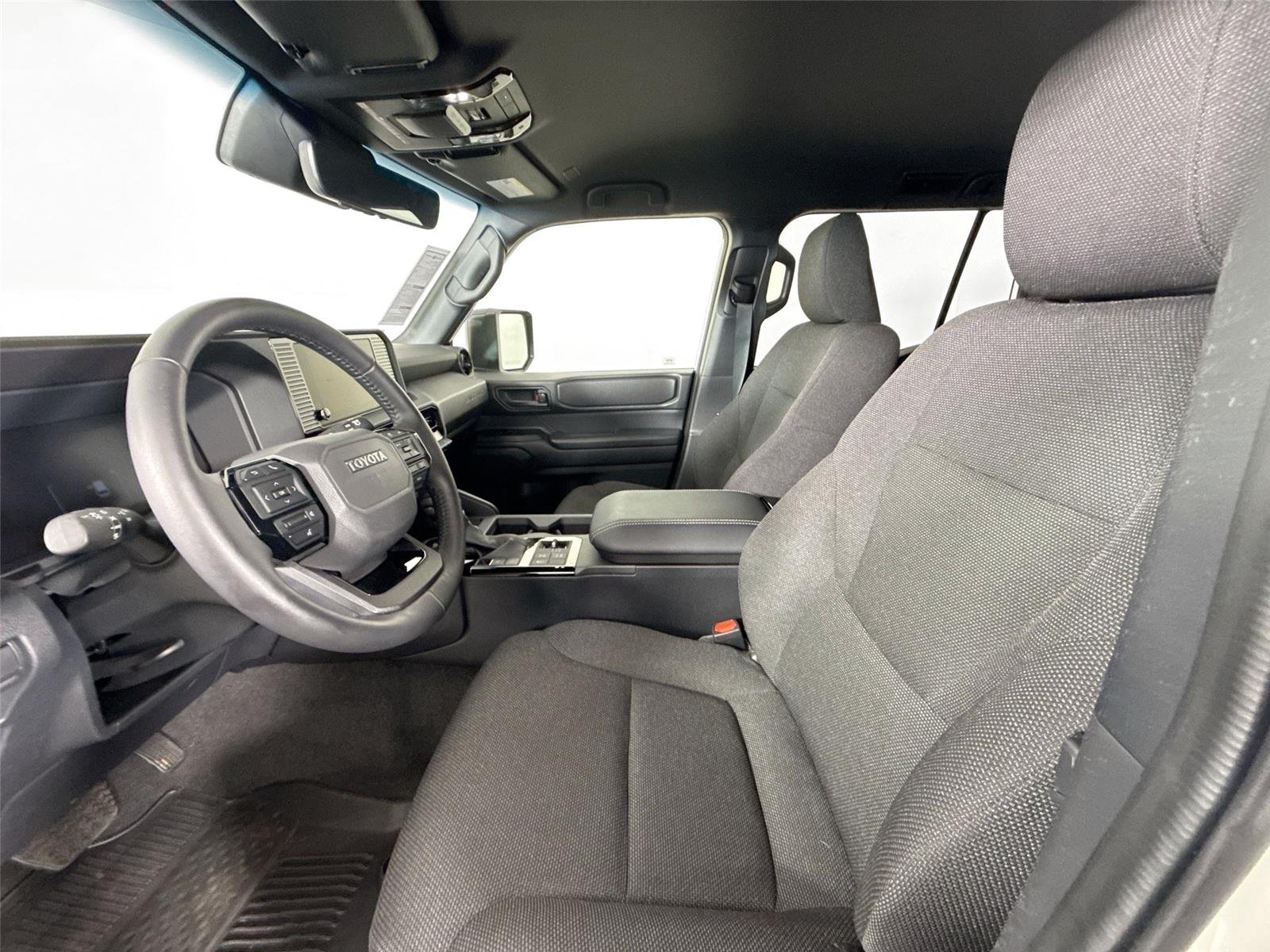 Used 2025 Ice Cap Toyota 1958 image 3