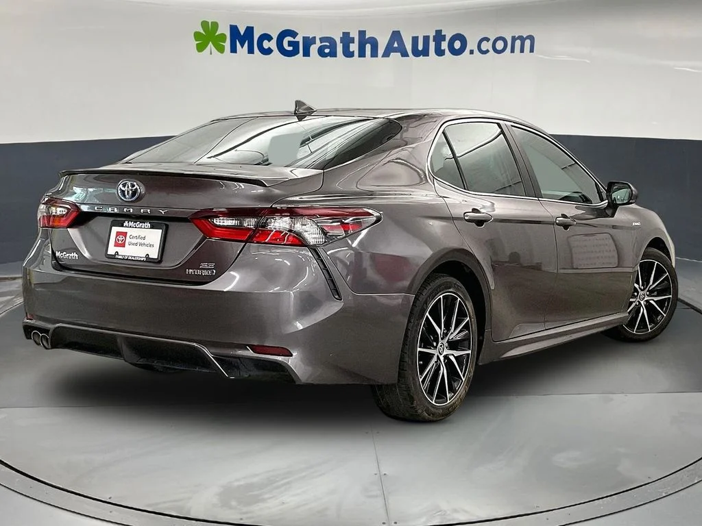 Used 2021 Gray Toyota SE image 16