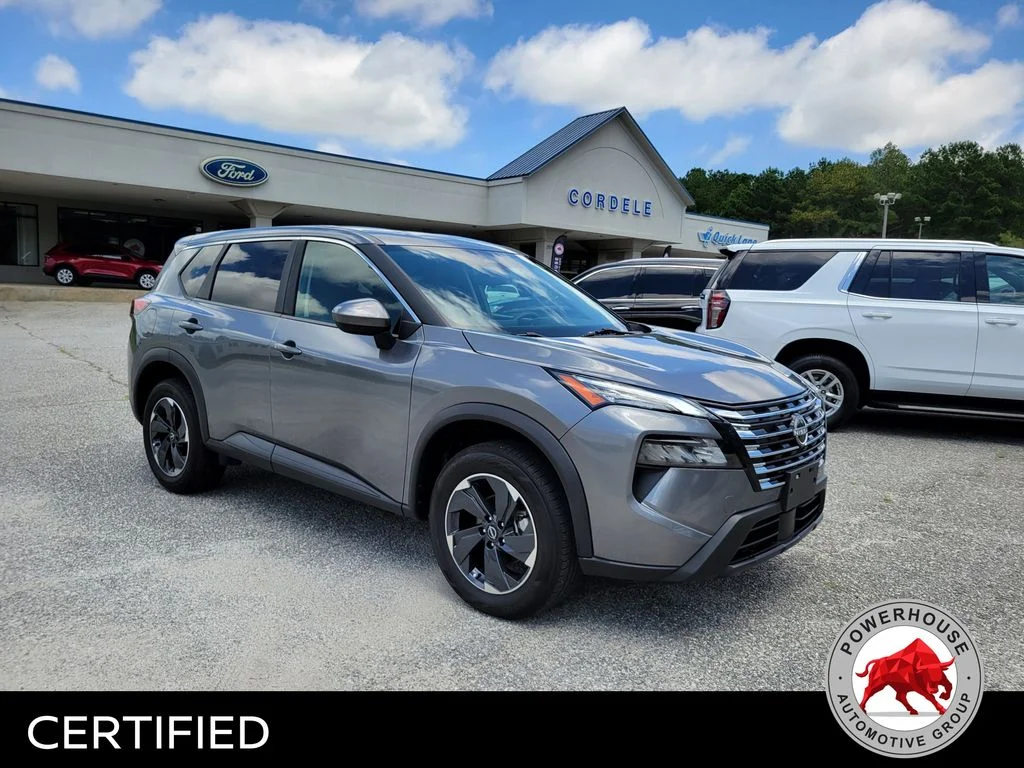 Used 2024 Gray Nissan SV image 8