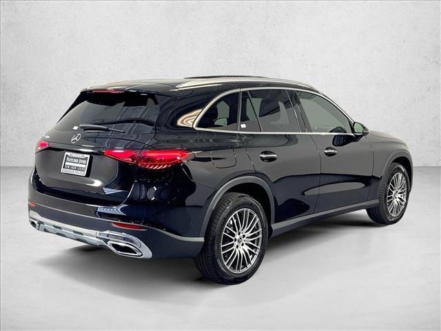 New 2026 Black Mercedes-Benz GLC 300 image 35