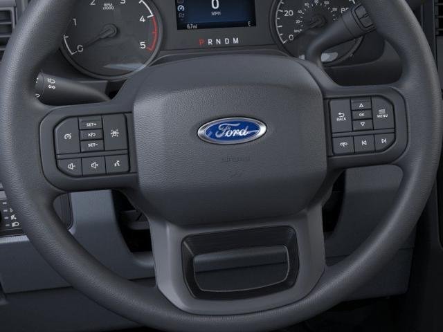 New 2026 Oxford White FORD F-550® XL image 34