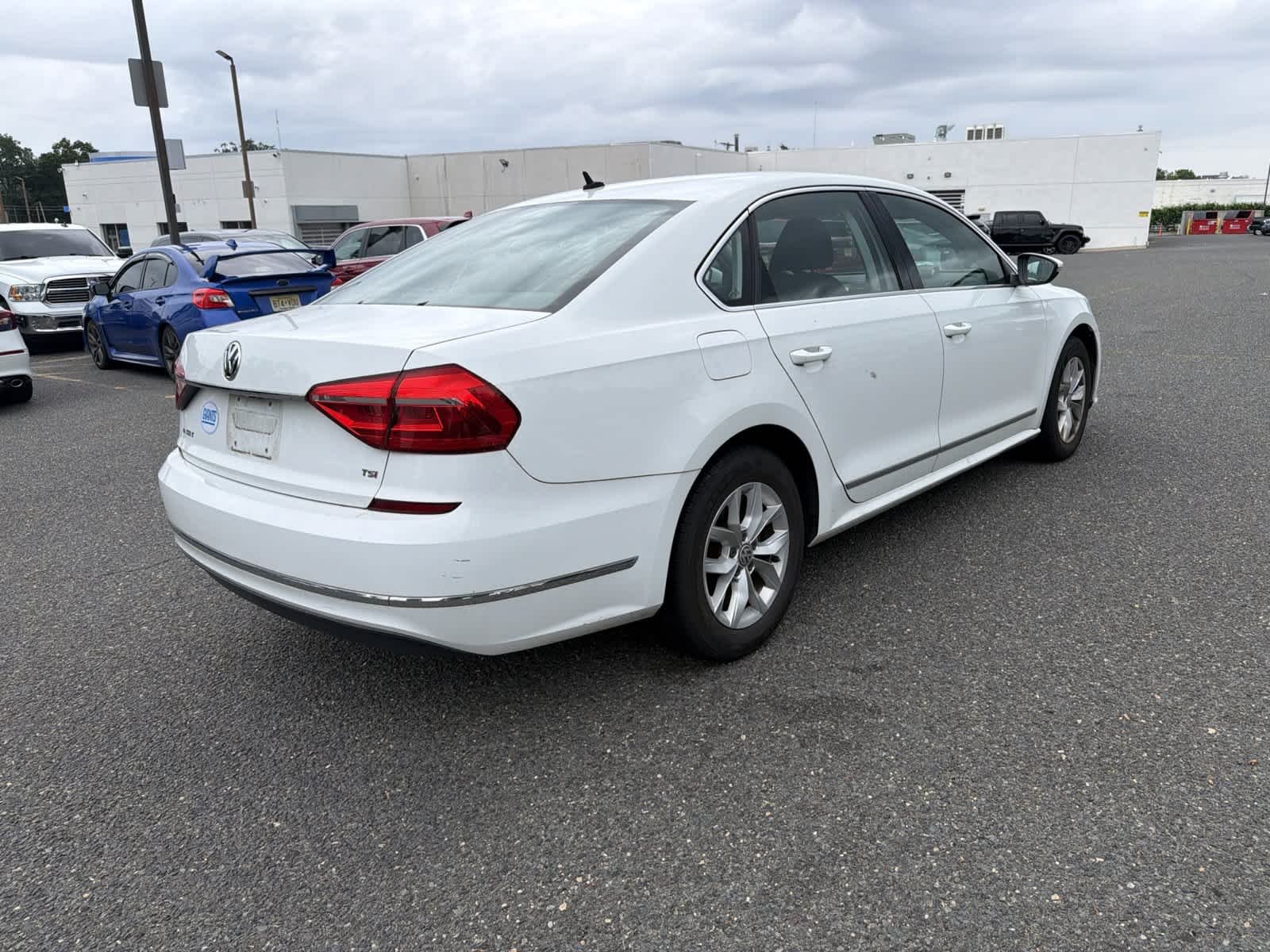 Used 2016 White Volkswagen 1.8T S image 5