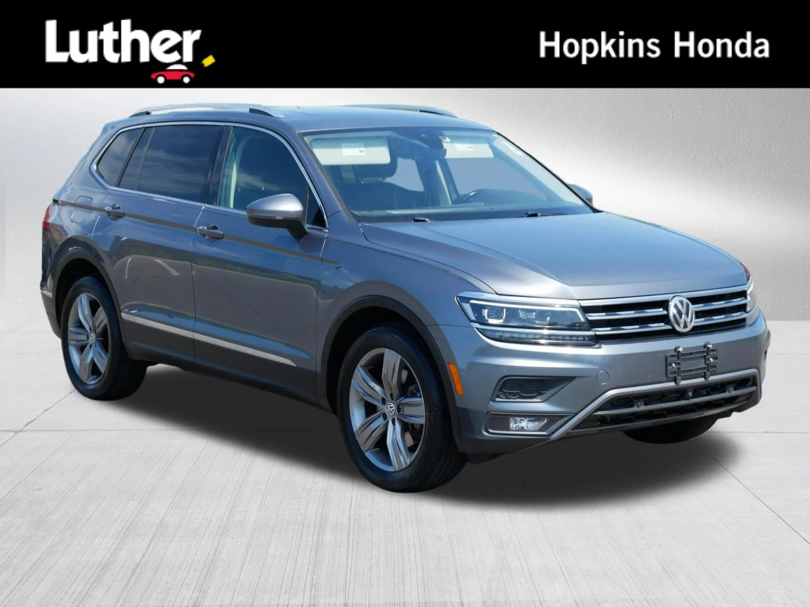 2019 Volkswagen Tiguan 2.0T SEL Premium 4Motion's photo
