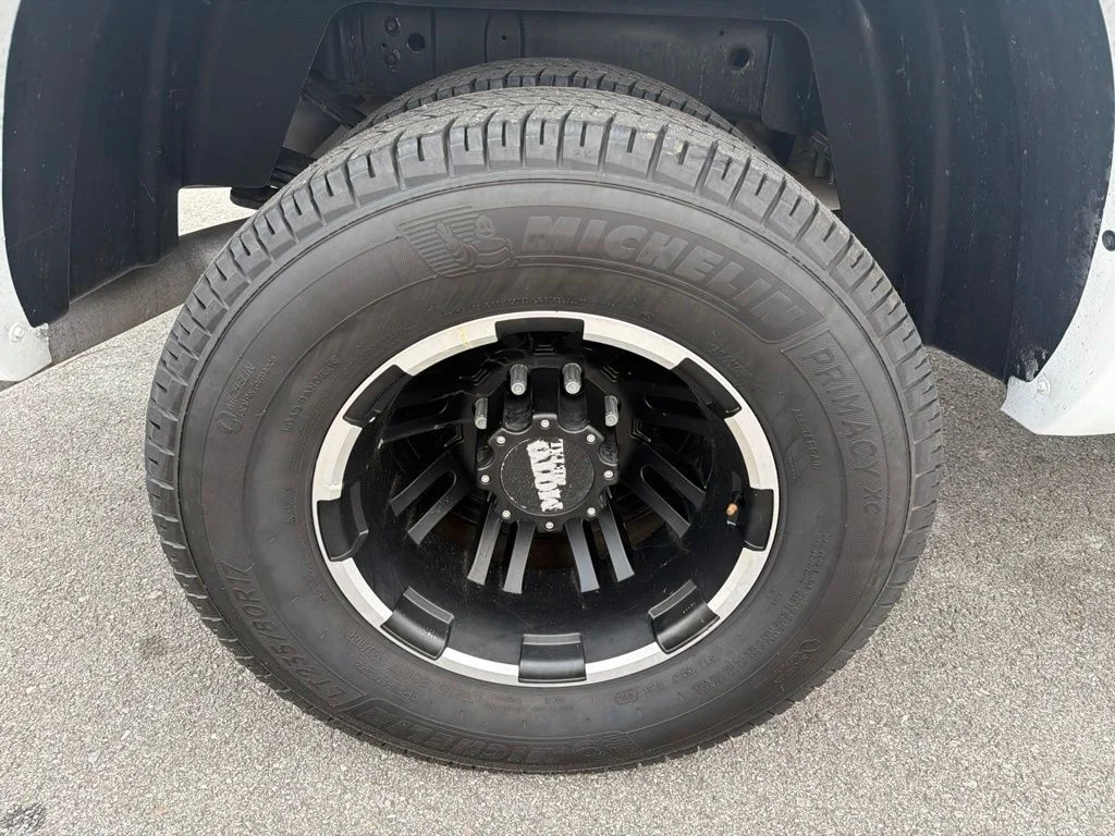 Used 2016 White Ram Laramie image 13