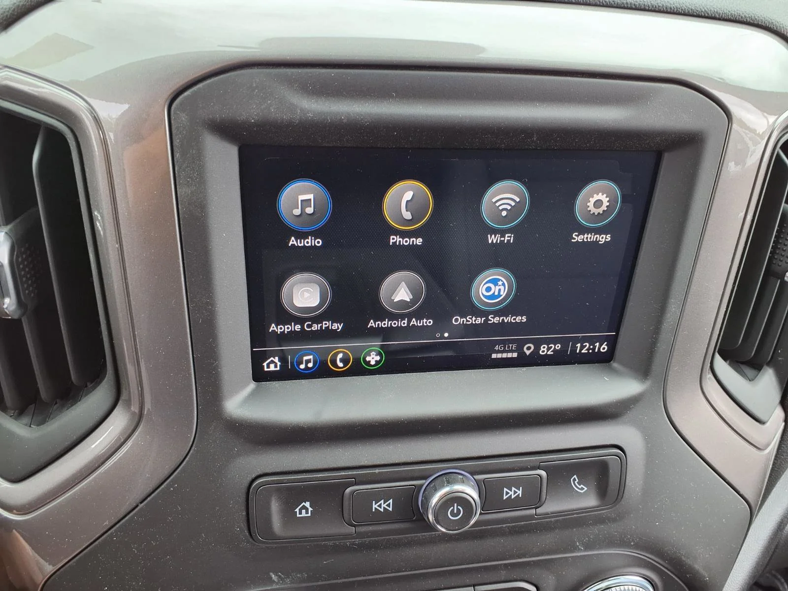 2026 GMC Sierra 3500HD Pro - Photo 8