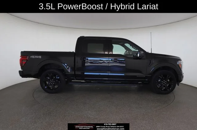 Used 2025 Black Ford Lariat image 23