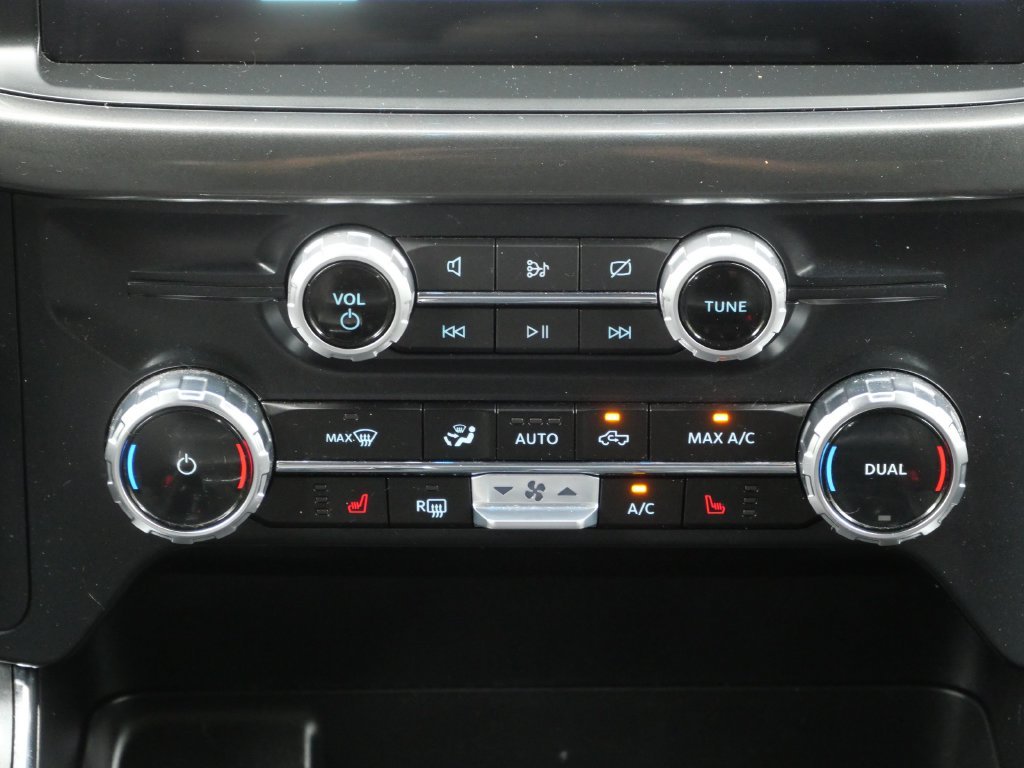 Certified Used 2023 White Ford XLT image 17