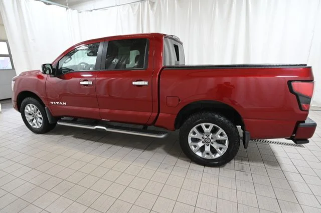 Used 2021 Red Nissan SL image 10