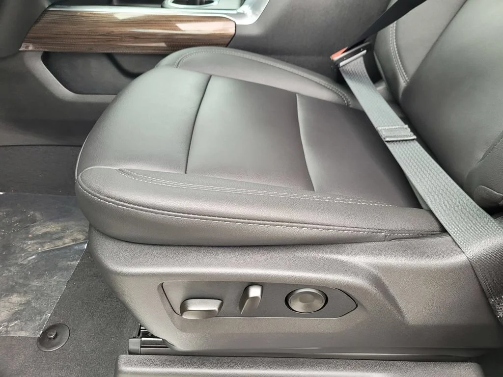 2026 Chevrolet Silverado 3500 HD LT - Photo 13