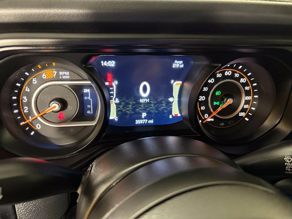 Used 2025 Black Jeep Rubicon image 21