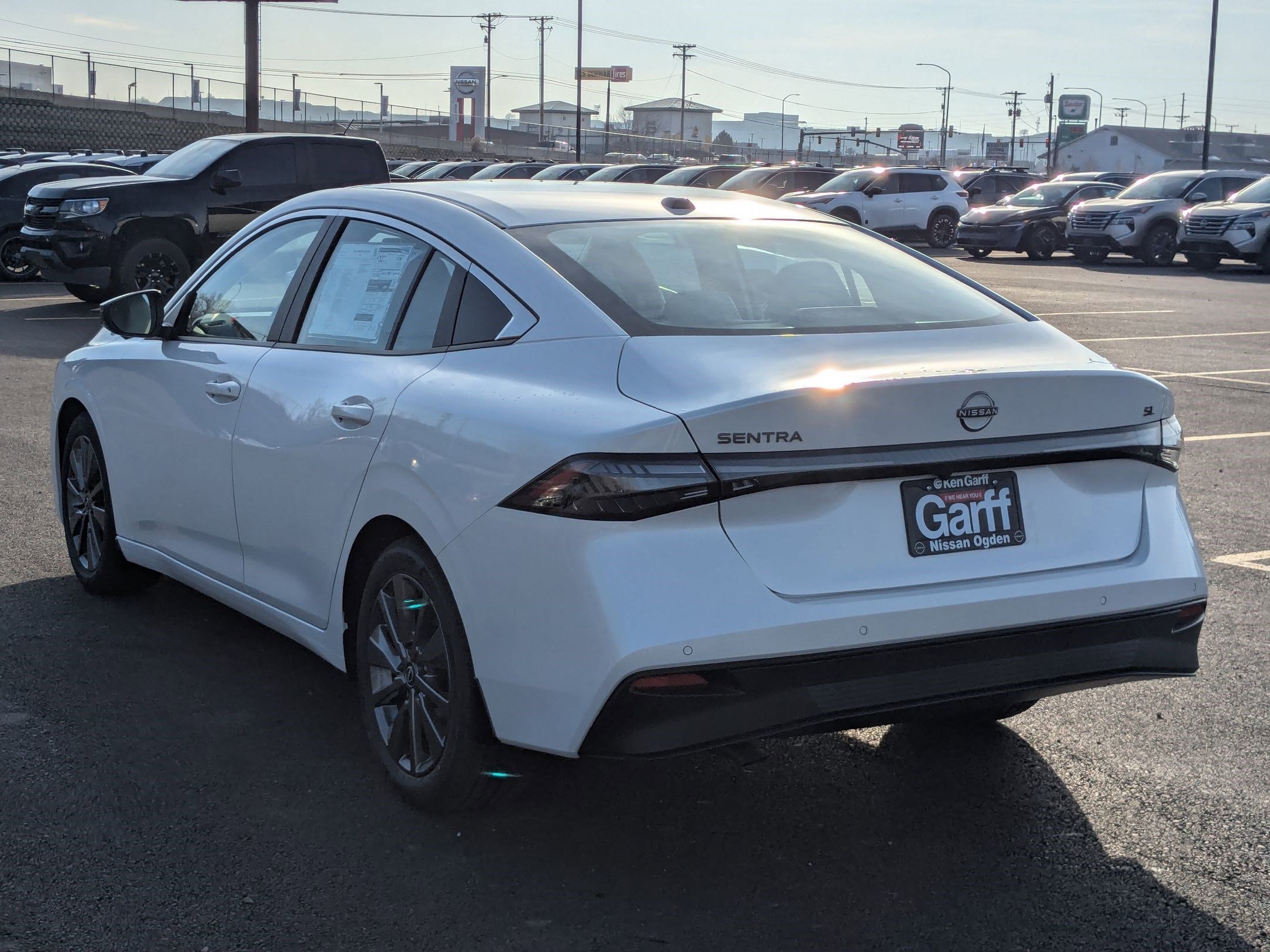New 2026 Aspen White Tricoat Nissan SL image 5