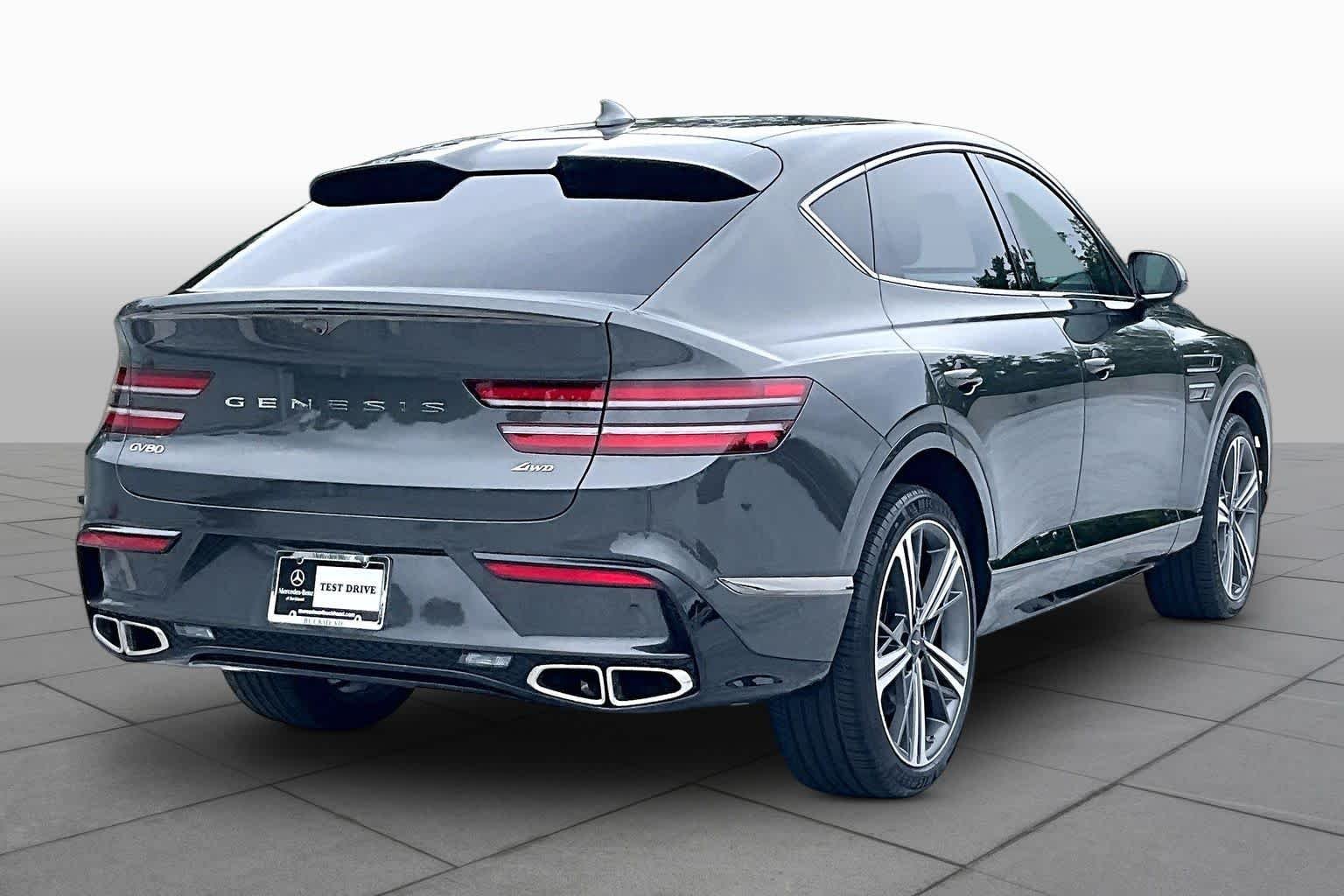 Used 2025 Makalu Gray Genesis 3.5T e-SC image 13