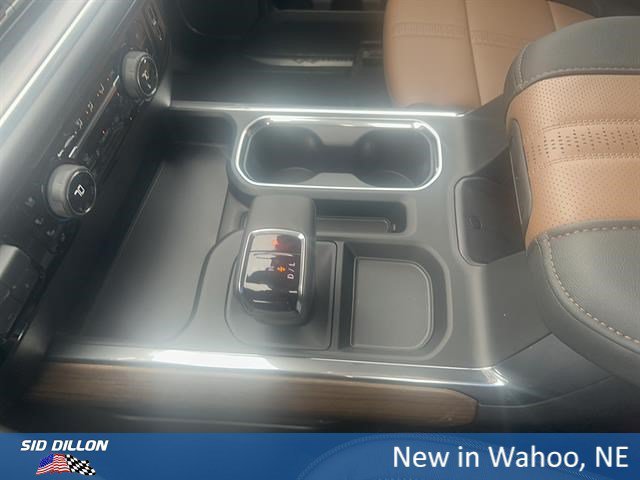 New 2026 Sterling Gray Metallic Chevrolet High Country image 21