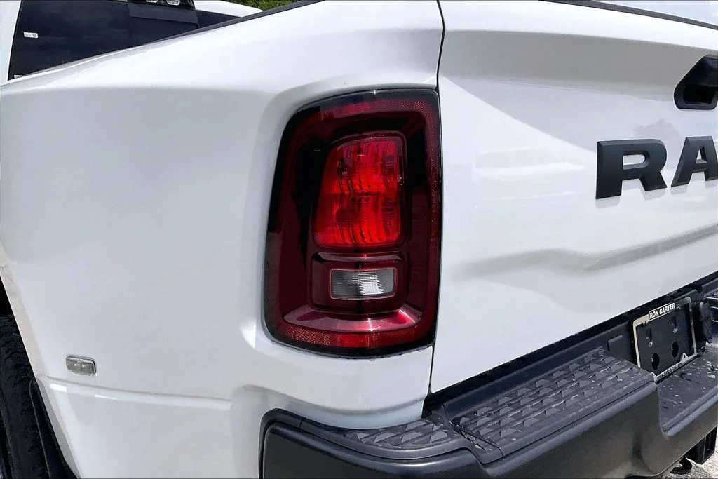 New 2026 Bright White Clear-Coat Exterior Paint RAM Tradesman image 14