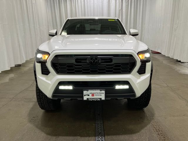 2026 Toyota Tacoma TRD Off Road - Photo 9