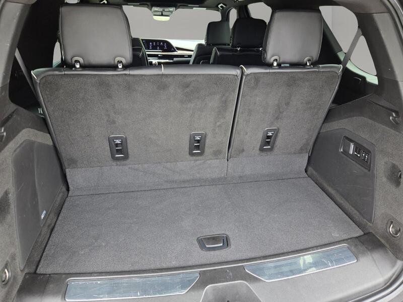 Used 2023 Galactic Gray CADILLAC 4WD 4DR PREMIUM LUXURY image 20