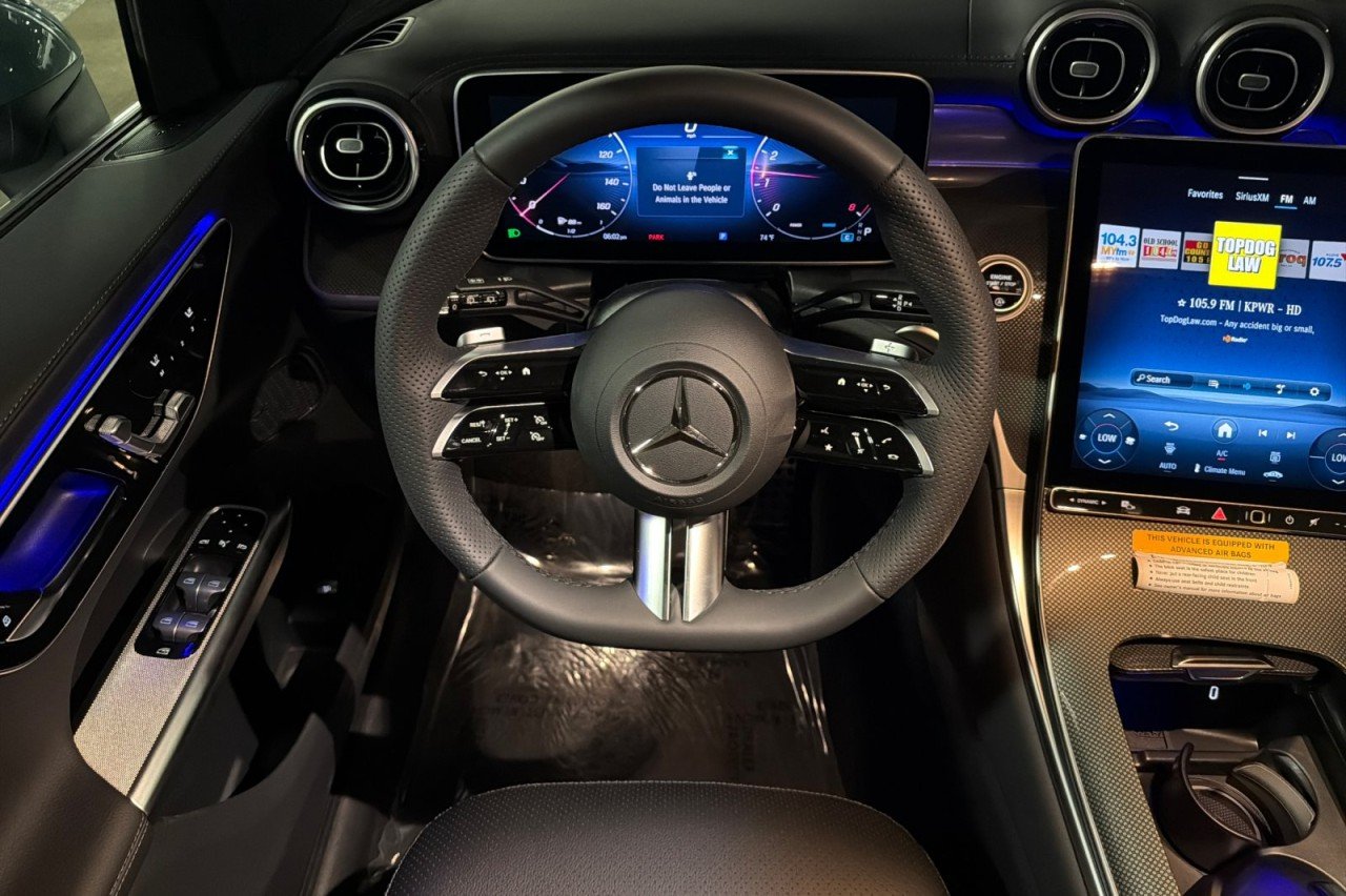 New 2026 Verde Silver Metallic Mercedes-Benz GLC 300 SUV image 13