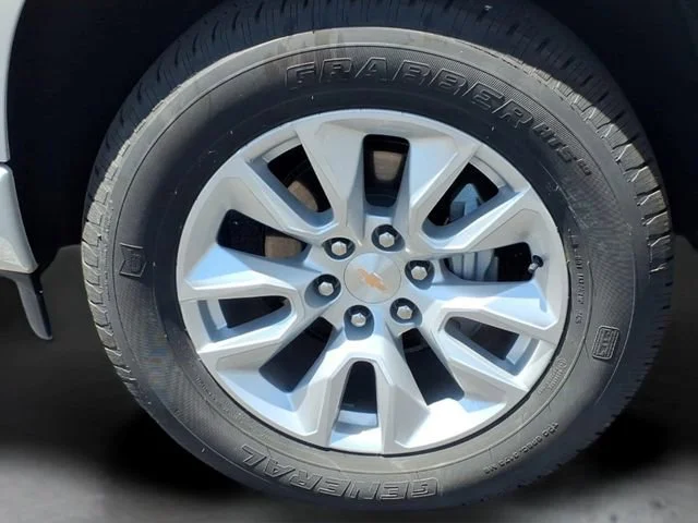 New 2026 White Sands Chevrolet Custom image 15