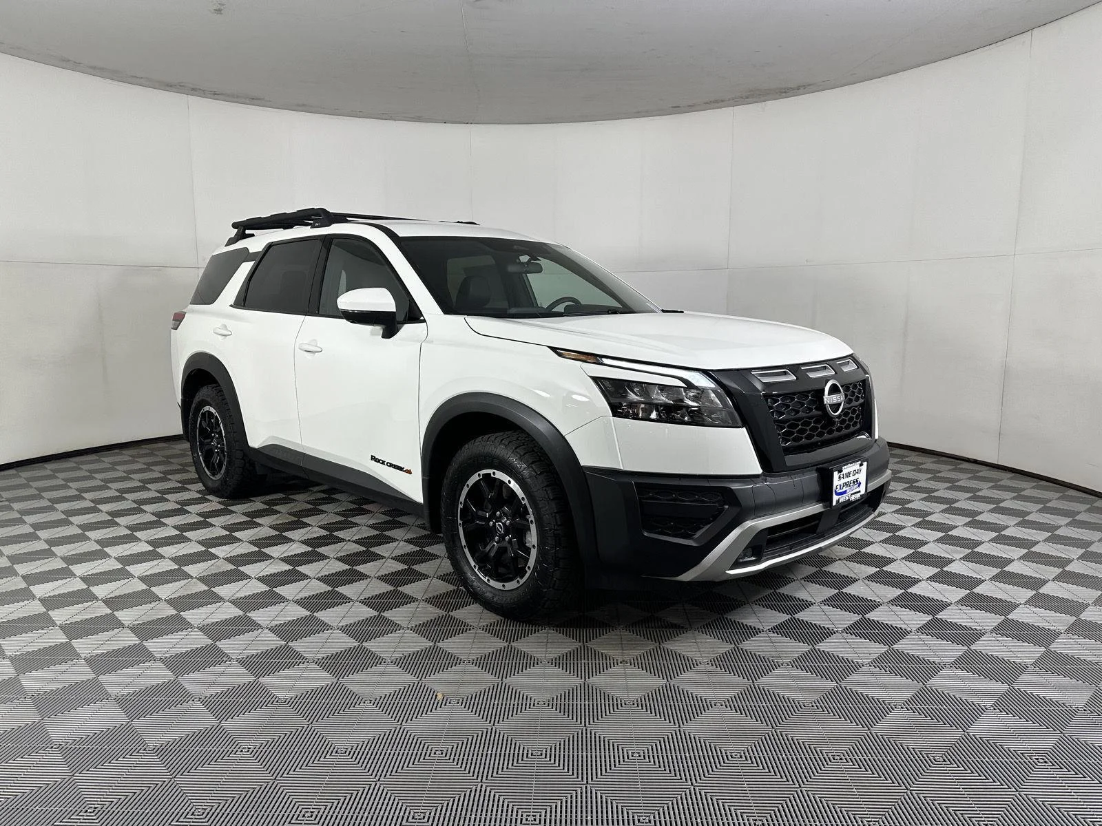Used 2025 Glacier White Nissan Rock Creek image 20