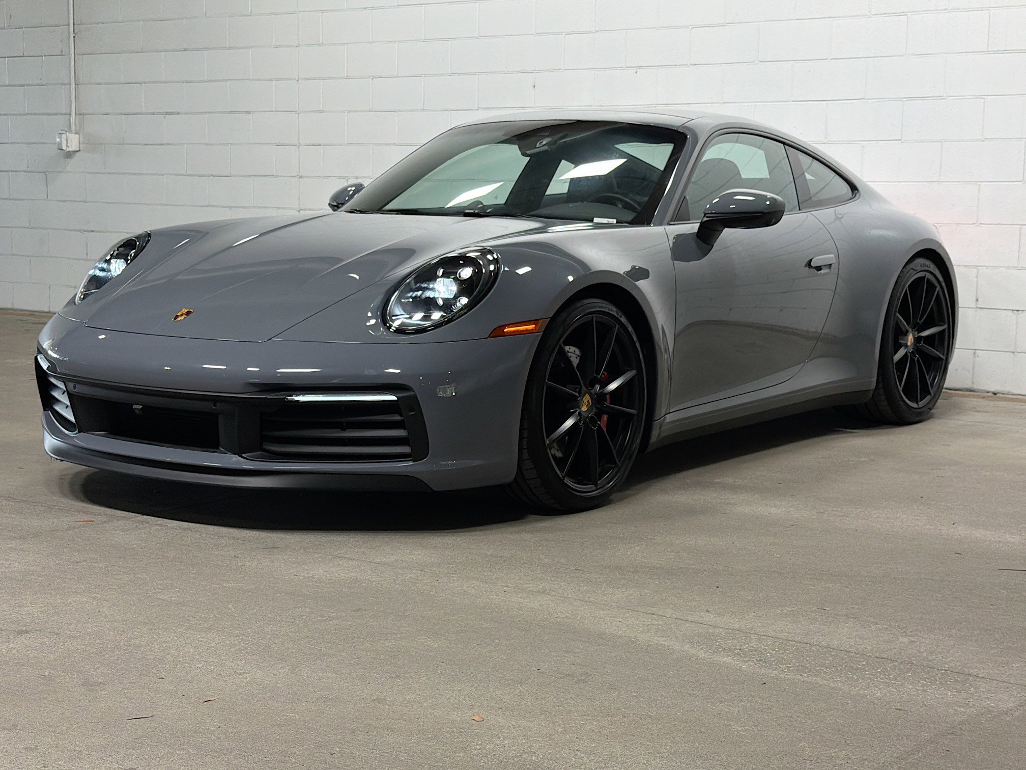 2024 Porsche 911 Carrera 4 GTS Coupe's photo
