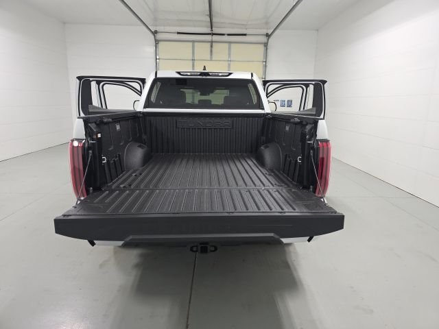 New 2026 Wind Chill Pearl <sup>1</sup> Toyota Tundra Limited image 13