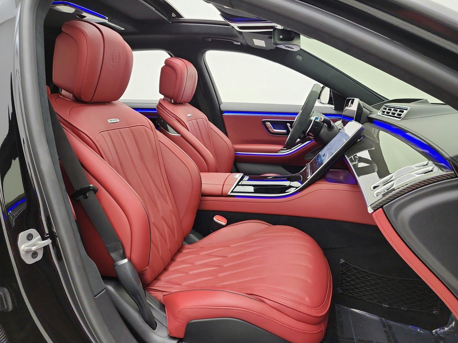 Certified Used 2024 Obsidian Black Metallic Mercedes-Benz AMG® S 63 E 4MATIC Sedan image 19