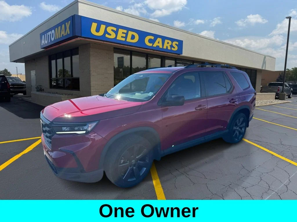2024 Honda Pilot Sport AWD's photo