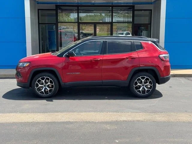 2025 Jeep Compass Limited 4X4's photo