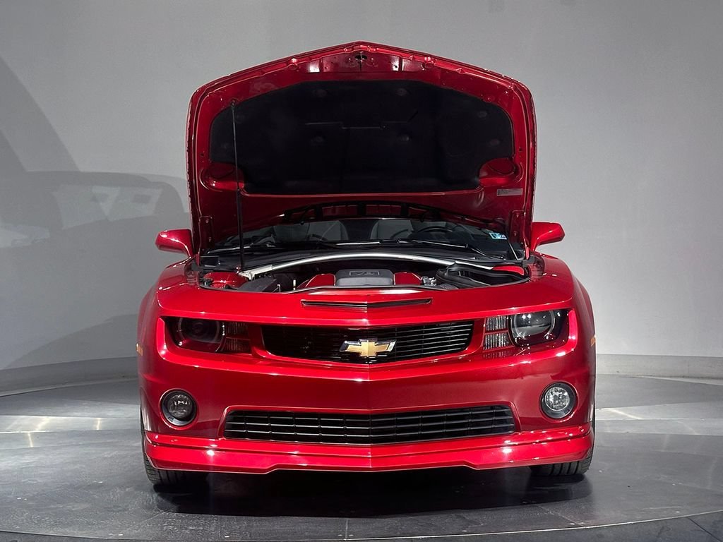 Used 2012 Crystal Red Tintcoat Chevrolet 2SS image 28