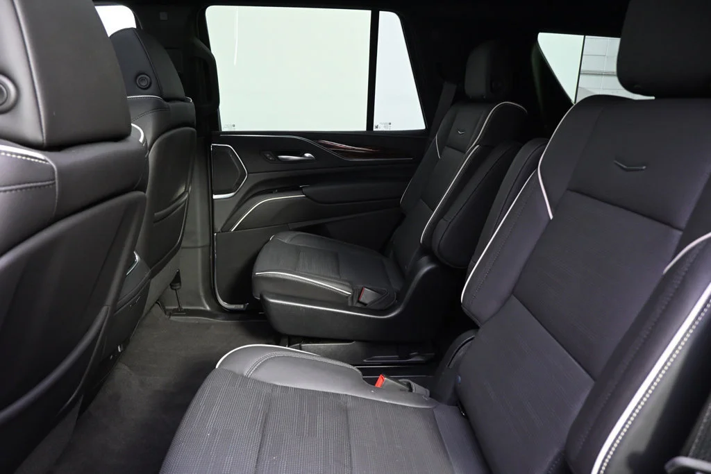Used 2023 BLACK RAVEN Cadillac 4WD Premium Luxury image 21