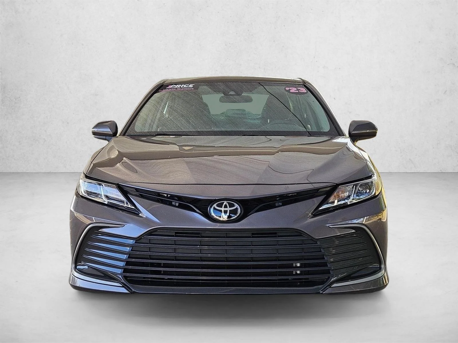 Used 2023 Predawn Gray Mica Toyota LE image 2
