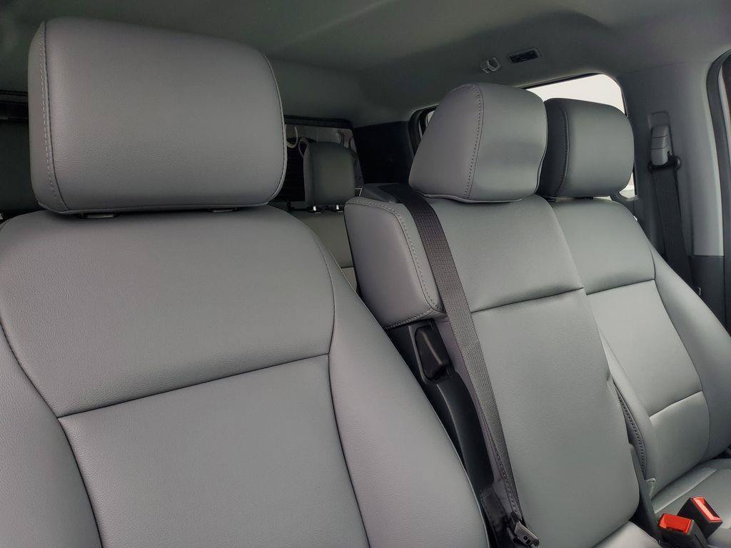 New 2025 Oxford White Ford F-350® XL image 13